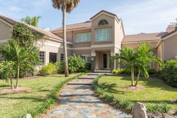 14932 Paddock, Wellington, FL 33414