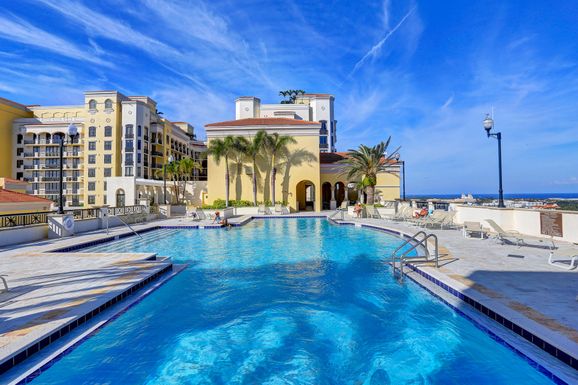 801 Olive, West Palm Beach, FL 33401