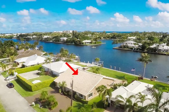 3209 Karen, Delray Beach, FL 33483