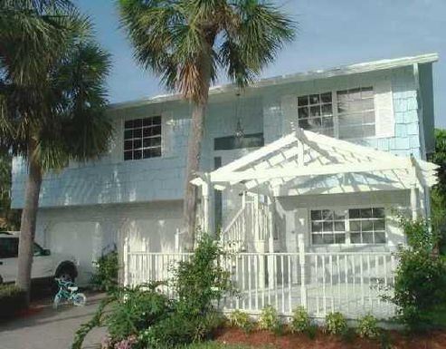 2094 Juana, Boca Raton, FL 33486