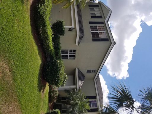 355 Berenger Walk, Wellington, FL 33414