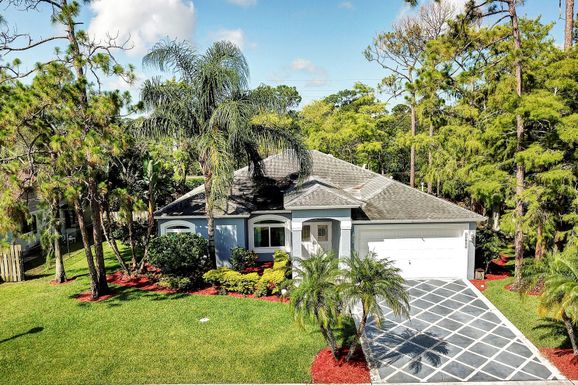 14022 Aster, Wellington, FL 33414