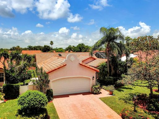 5320 Casa Real, Delray Beach, FL 33484