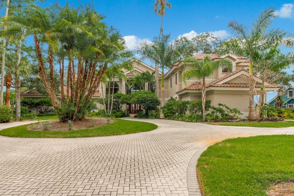 675 St Lucie, Stuart, FL 34996