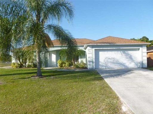 881 Kilpatrick Av, Port Saint Lucie, FL 34983