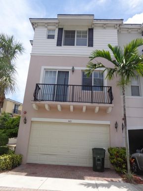 561 35th, Boca Raton, FL 33431