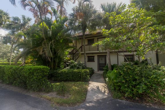 13334 Polo Club, Wellington, FL 33414