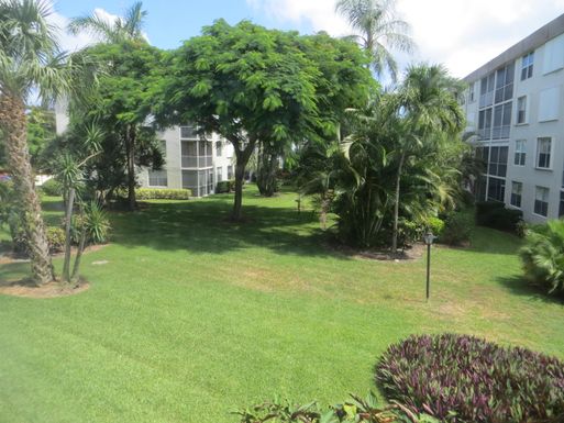 2000 Federal, Boynton Beach, FL 33435