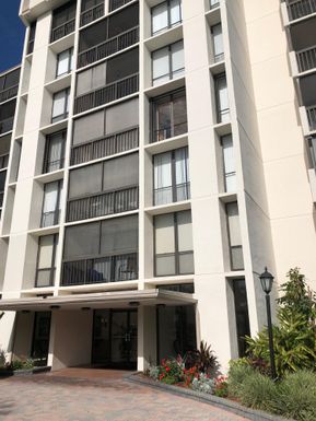 1526 Bridgewood, Boca Raton, FL 33434