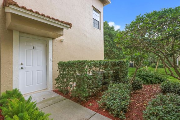 107 Lighthouse, Tequesta, FL 33469