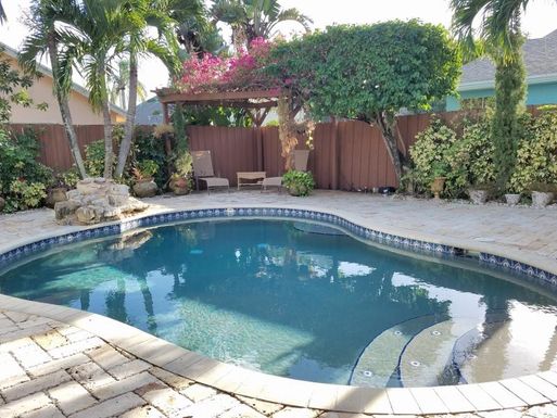 6168 Dania, Jupiter, FL 33458