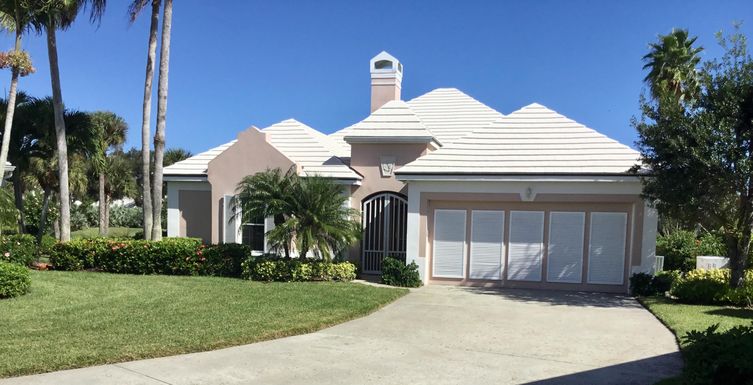 4610 Saint James, Vero Beach, FL 32967