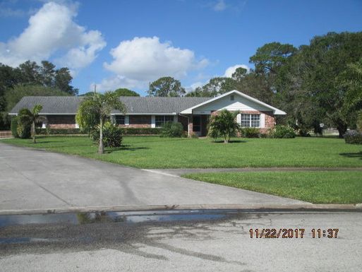 1924 Wren, Fort Pierce, FL 34982