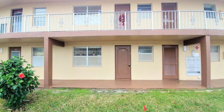 7500 5th, Margate, FL 33063