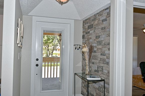 119 Brackenwood, Palm Beach Gardens, FL 33418