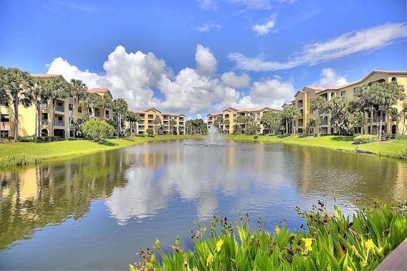 300 Uno Lago, Juno Beach, FL 33408