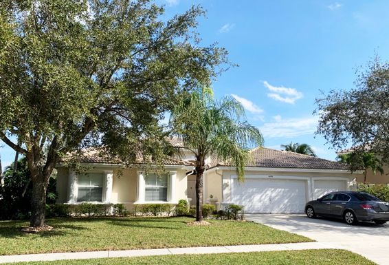 6146 Indian Forest, Lake Worth, FL 33463