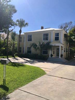 220 Brazilian, Palm Beach, FL 33480