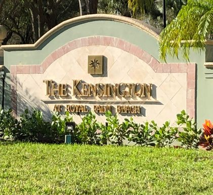 330 Crestwood, Royal Palm Beach, FL 33411