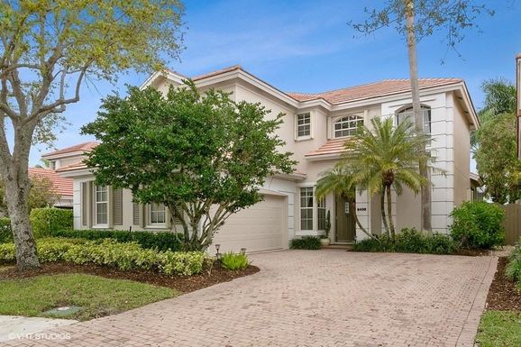 8408 Heritage Club, West Palm Beach, FL 33412