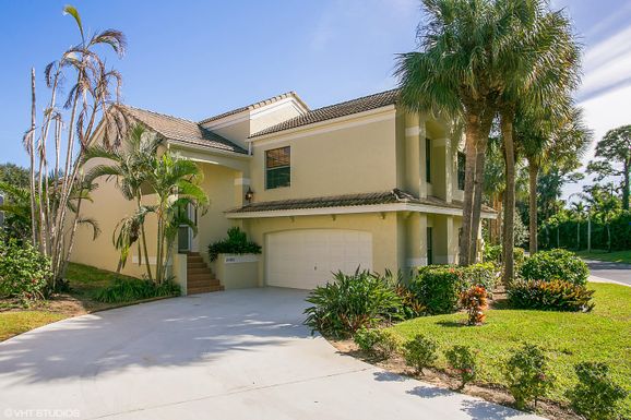 2468 Treasure Isle, Palm Beach Gardens, FL 33410