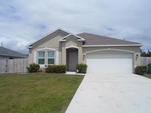 733 Mccomb, Port Saint Lucie, FL 34953