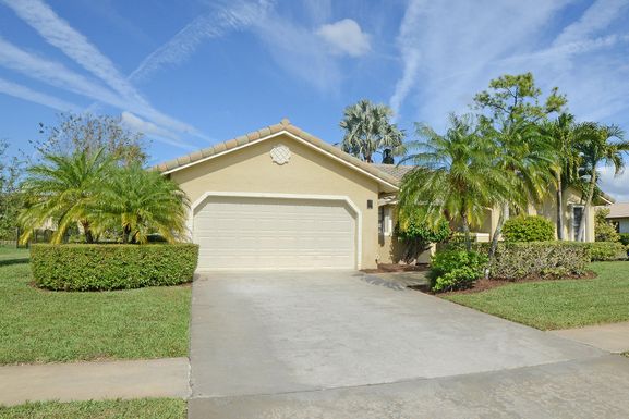 9053 Old Pine, Boca Raton, FL 33428