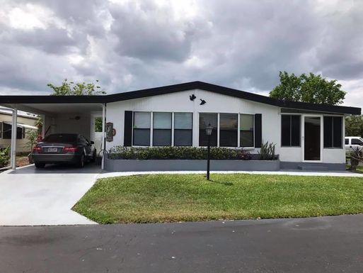 667 Sun Ray, Boynton Beach, FL 33436