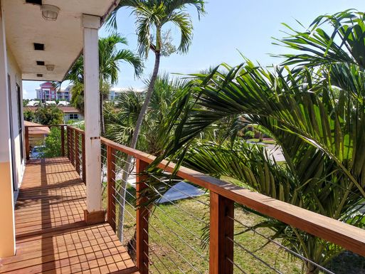 118 Lakeview, Lantana, FL 33462