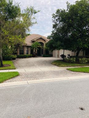 10355 Trianon, Wellington, FL 33449