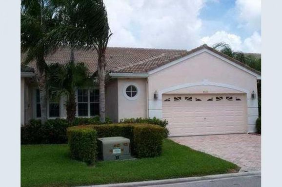 4630 Carlton Golf, Lake Worth, FL 33449