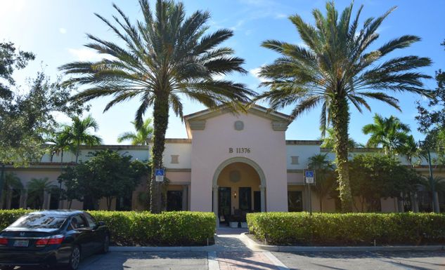 11376 Jog, Palm Beach Gardens, FL 33418