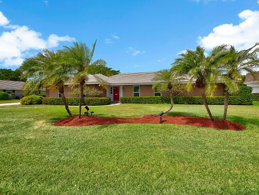 369 Country Club, Atlantis, FL 33462