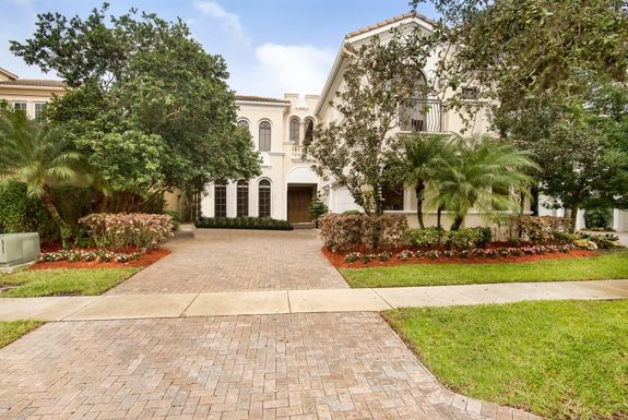 17763 Lake Azure, Boca Raton, FL 33496