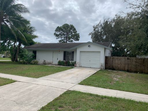 4586 Vespasian, Lake Worth, FL 33463