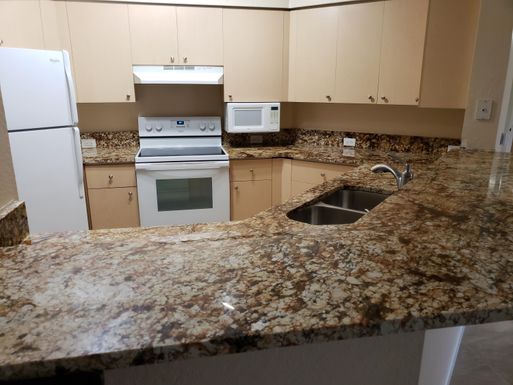 330 Crestwood, Royal Palm Beach, FL 33411