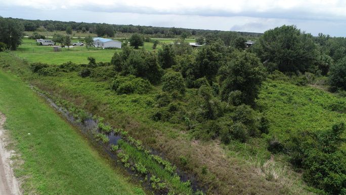 20679 272nd, Okeechobee, FL 34972