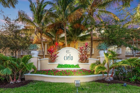 4583 Artesa, Palm Beach Gardens, FL 33418