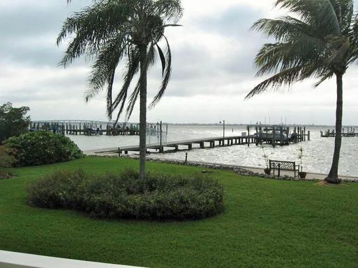 1550 Ocean, Stuart, FL 34996