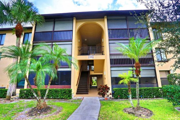 819 Sky Pine, Greenacres, FL 33415