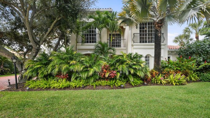 107 Nativa, North Palm Beach, FL 33410