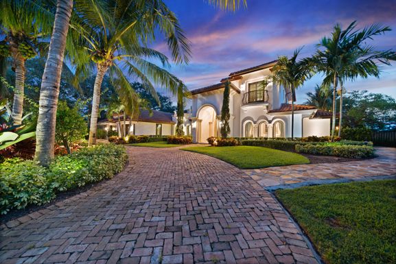 4816 Lake, Boynton Beach, FL 33436