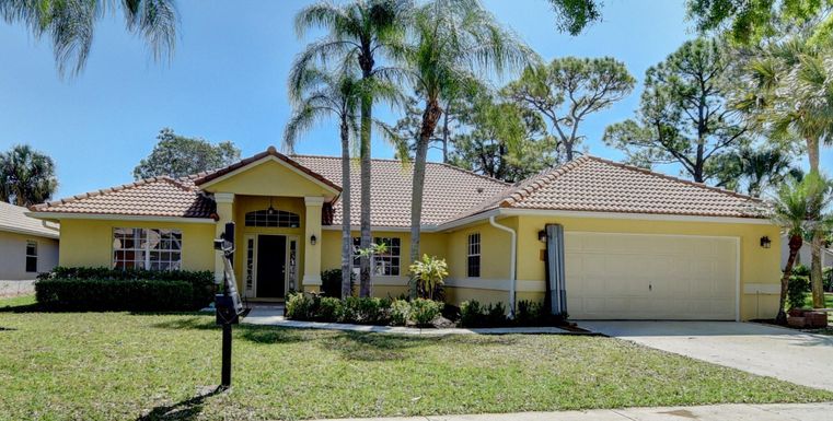 1315 Sabal Lakes, Delray Beach, FL 33445