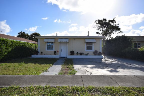 605 2nd, Delray Beach, FL 33483