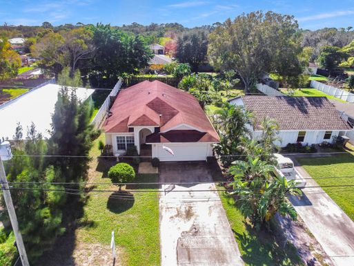 6916 3rd, Jupiter, FL 33458