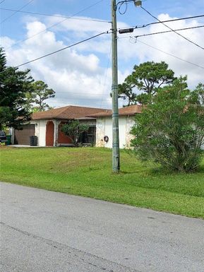 1698 Manth, Port Saint Lucie, FL 34983