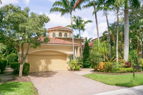 137 Monte Carlo, Palm Beach Gardens, FL 33418