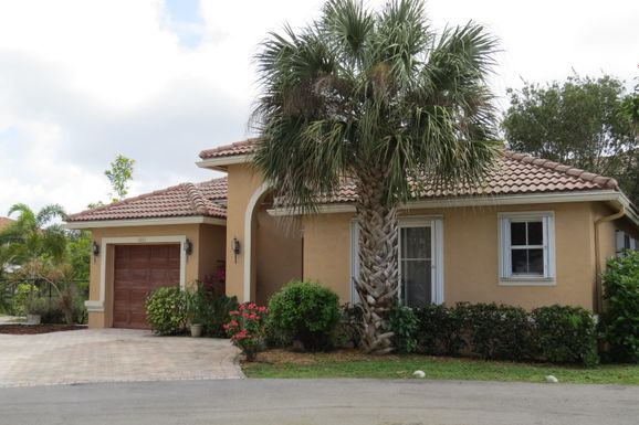 1832 Capeside, Wellington, FL 33414