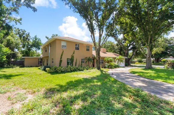 2208 Buena Vista, Vero Beach, FL 32960