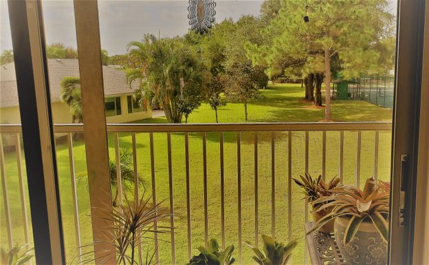 18081 Country Club, Jupiter, FL 33469